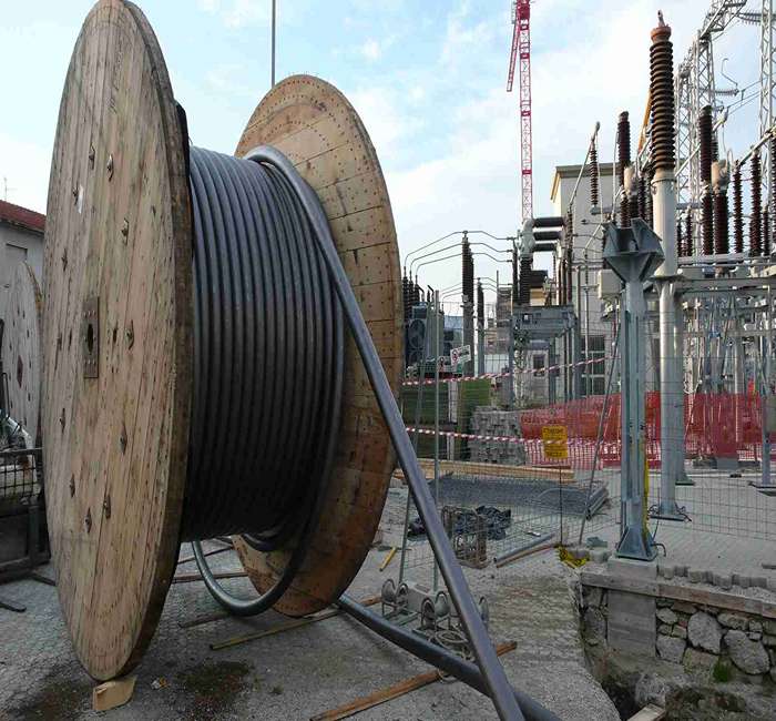 Servizi EPC energia per collegamenti cavo alta tensione